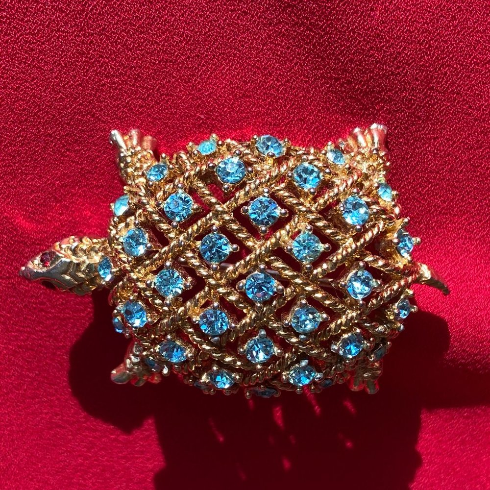 Vintage Coro Turtle Brooch